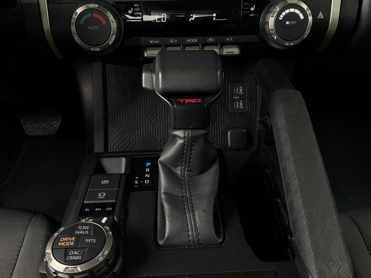 Used 2025 Toyota Tacoma TRD Off-Road image 23