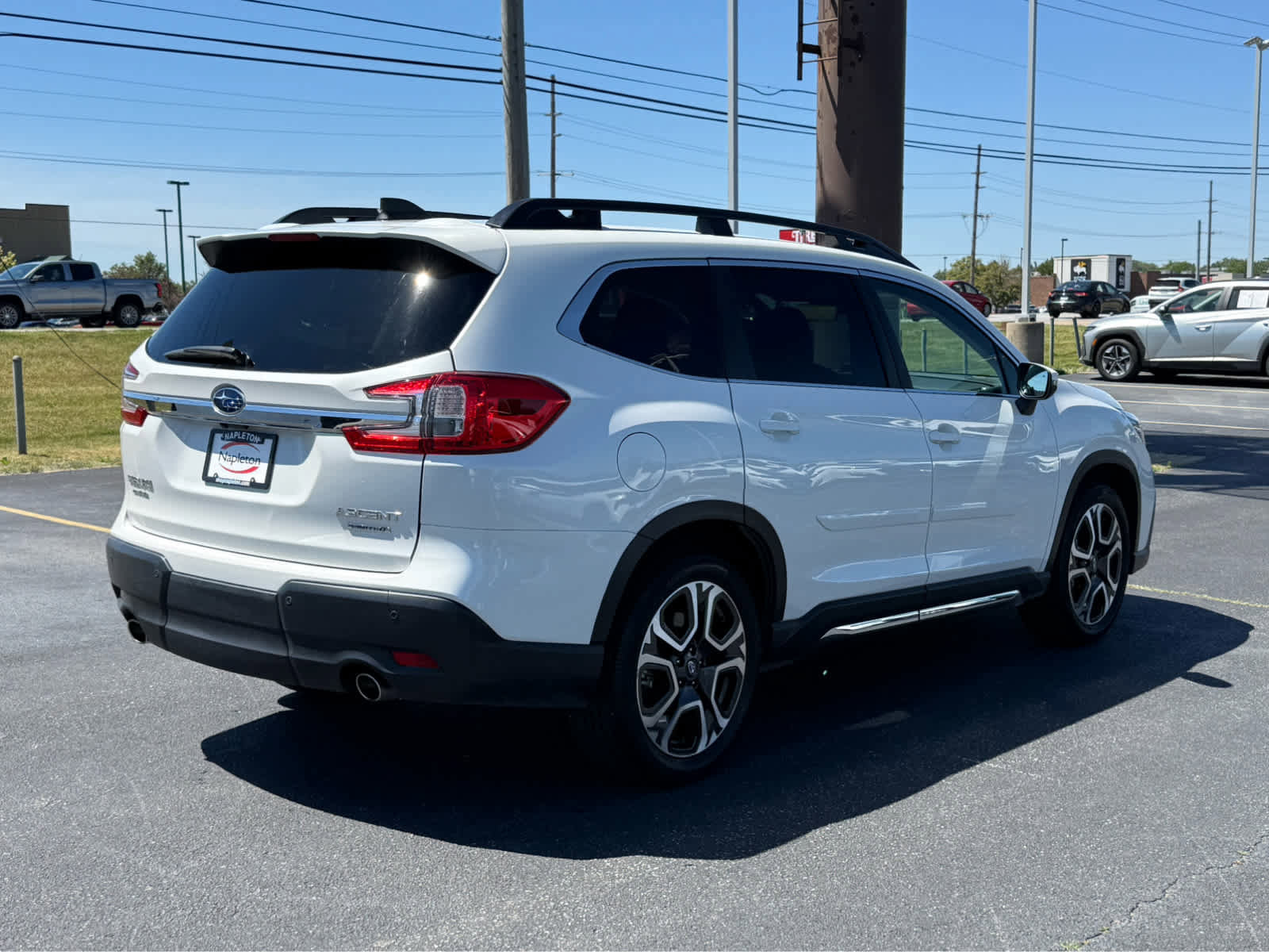 Used 2023 Subaru Ascent Limited AWD/4WD image 7