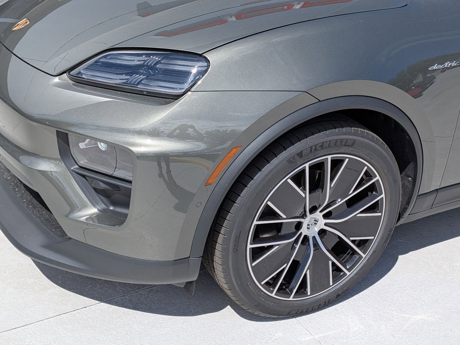 New 2026 Porsche Macan Electric image 12