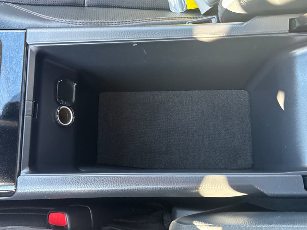 Used 2025 Toyota Camry XLE image 26