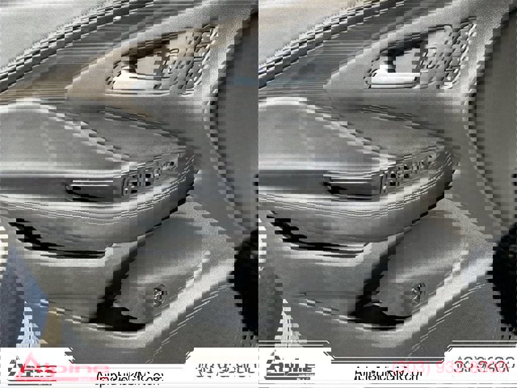 Used 2020 Buick Envision Essence image 18