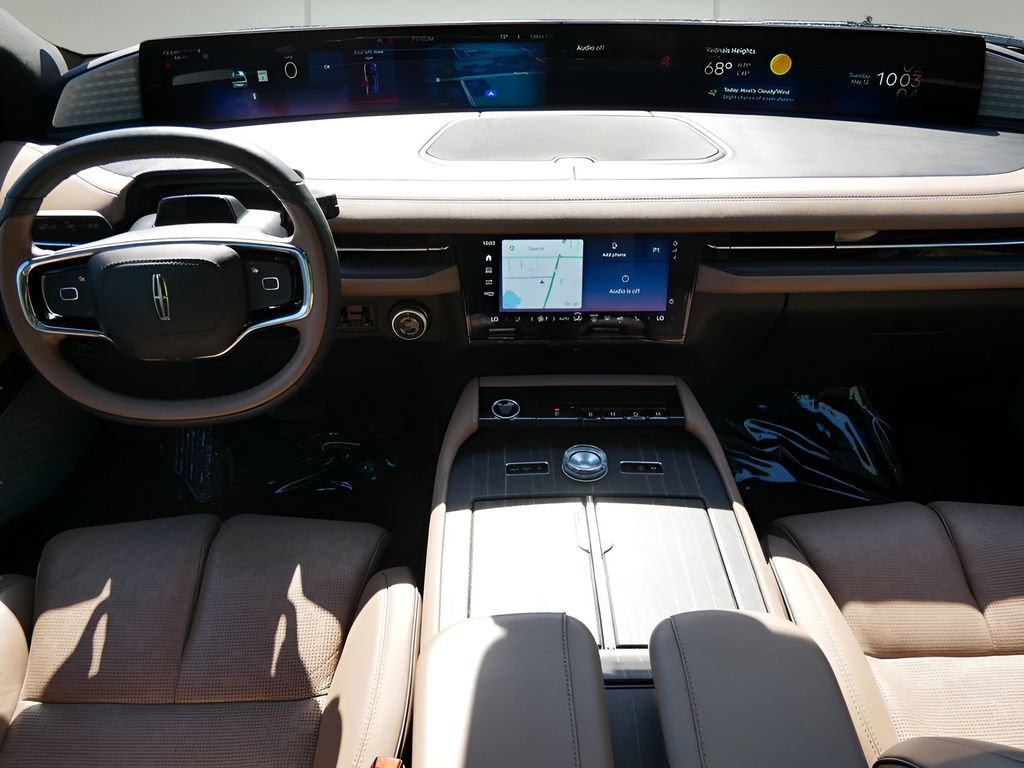 Certified 2025 Lincoln Navigator Black Label AWD/4WD image 14