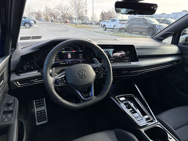 Used 2024 Volkswagen Golf R image 10