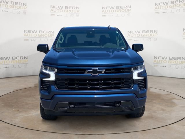 Used 2023 Chevrolet Silverado 1500 RST w/ Z71 Off-Road Package AWD/4WD image 8