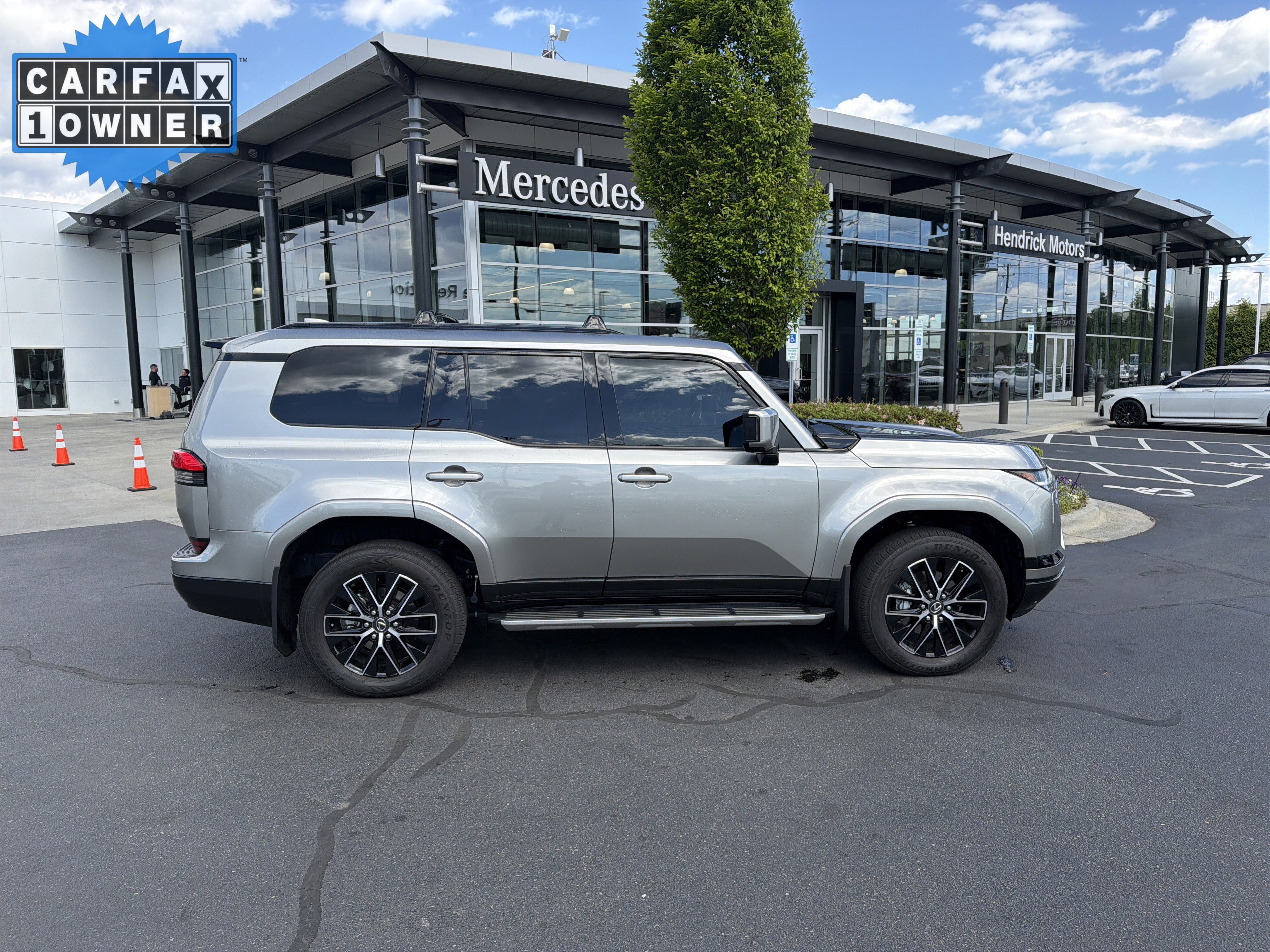Used 2024 Lexus GX 550 image 16