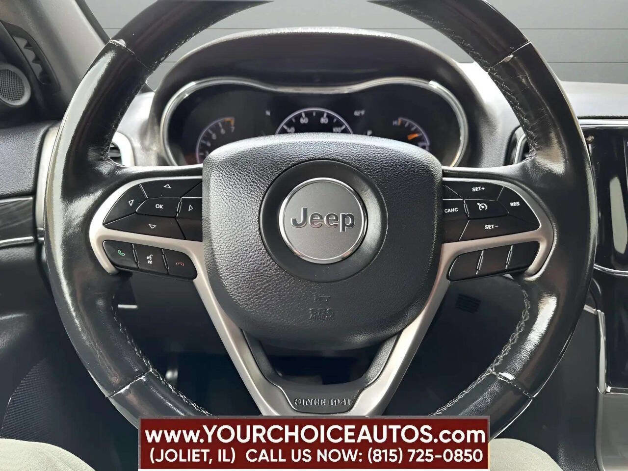 Used 2019 Jeep Grand Cherokee Limited AWD/4WD image 26