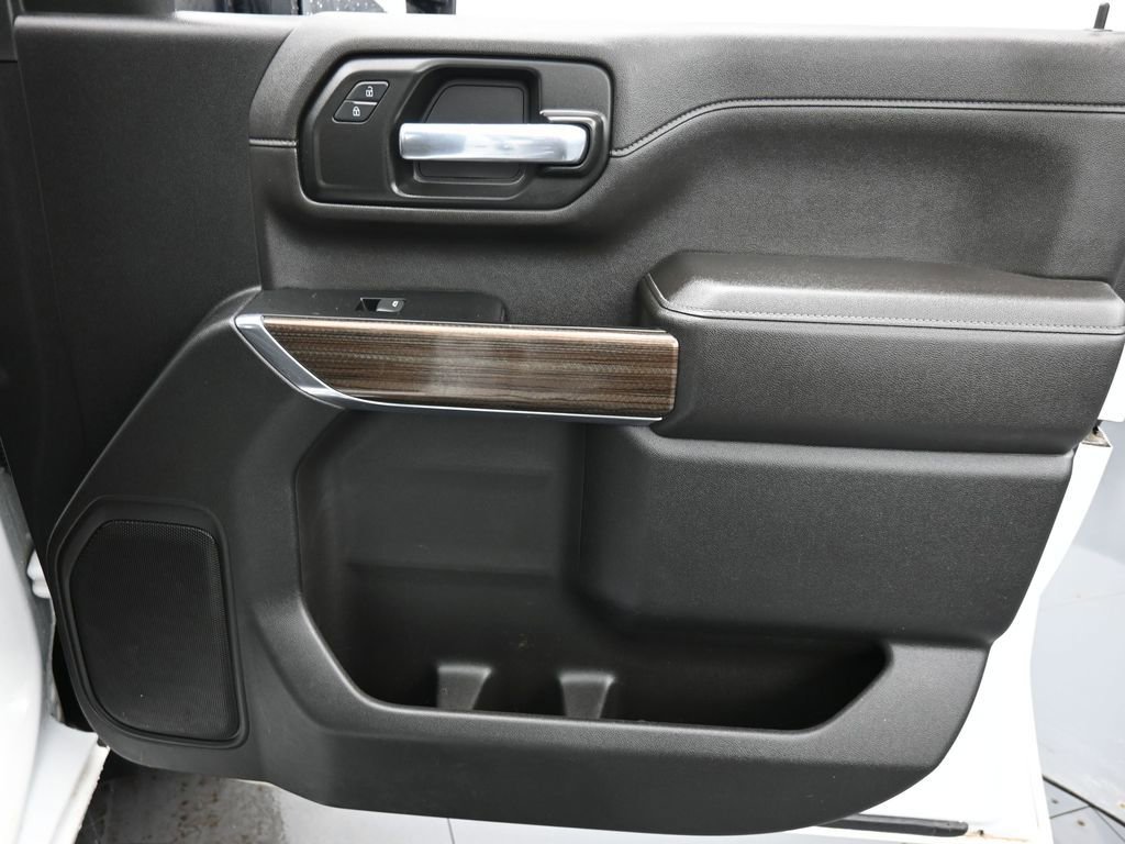 Used 2023 Chevrolet Silverado 2500 LT w/ Convenience Package image 17