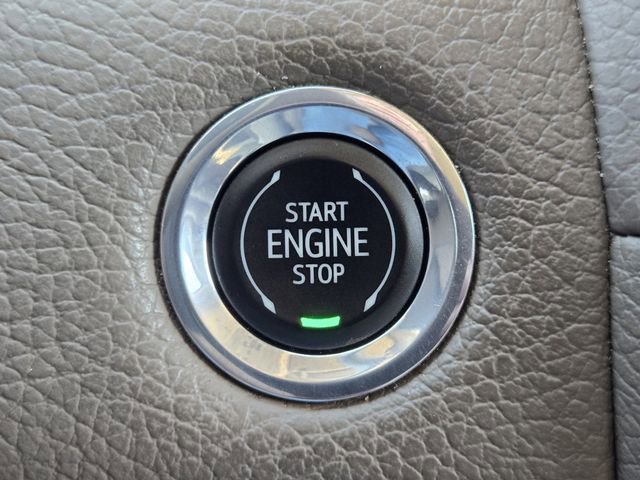 Used 2023 GMC Yukon Denali w/ LPO, Floor Liner Package image 30