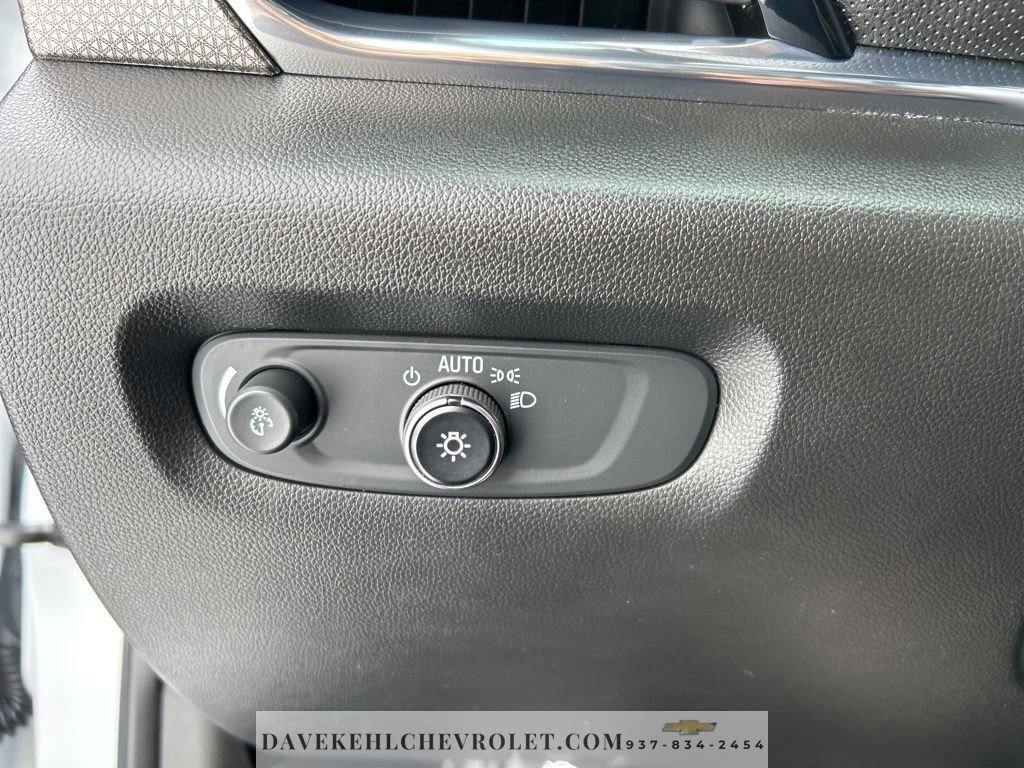 Used 2022 Chevrolet Traverse Premier w/ Redline Edition image 13