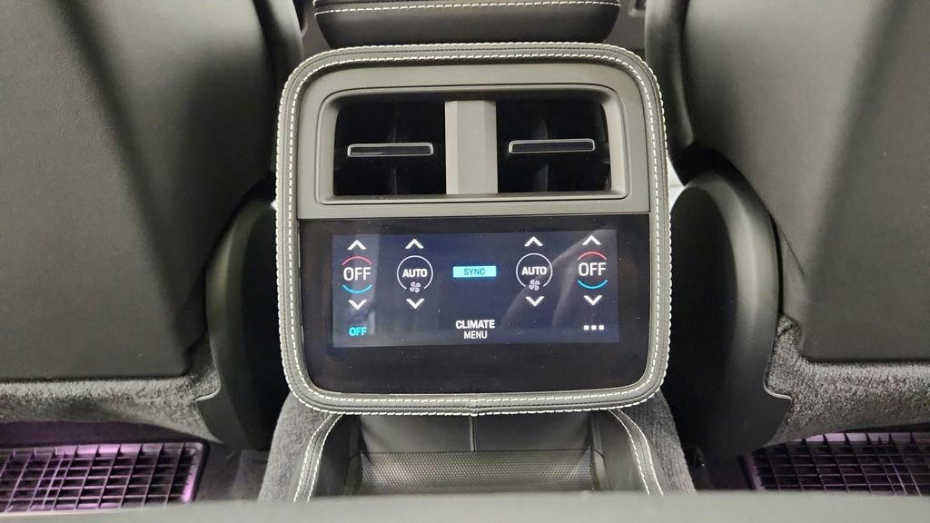 Used 2023 Porsche Taycan GTS image 38