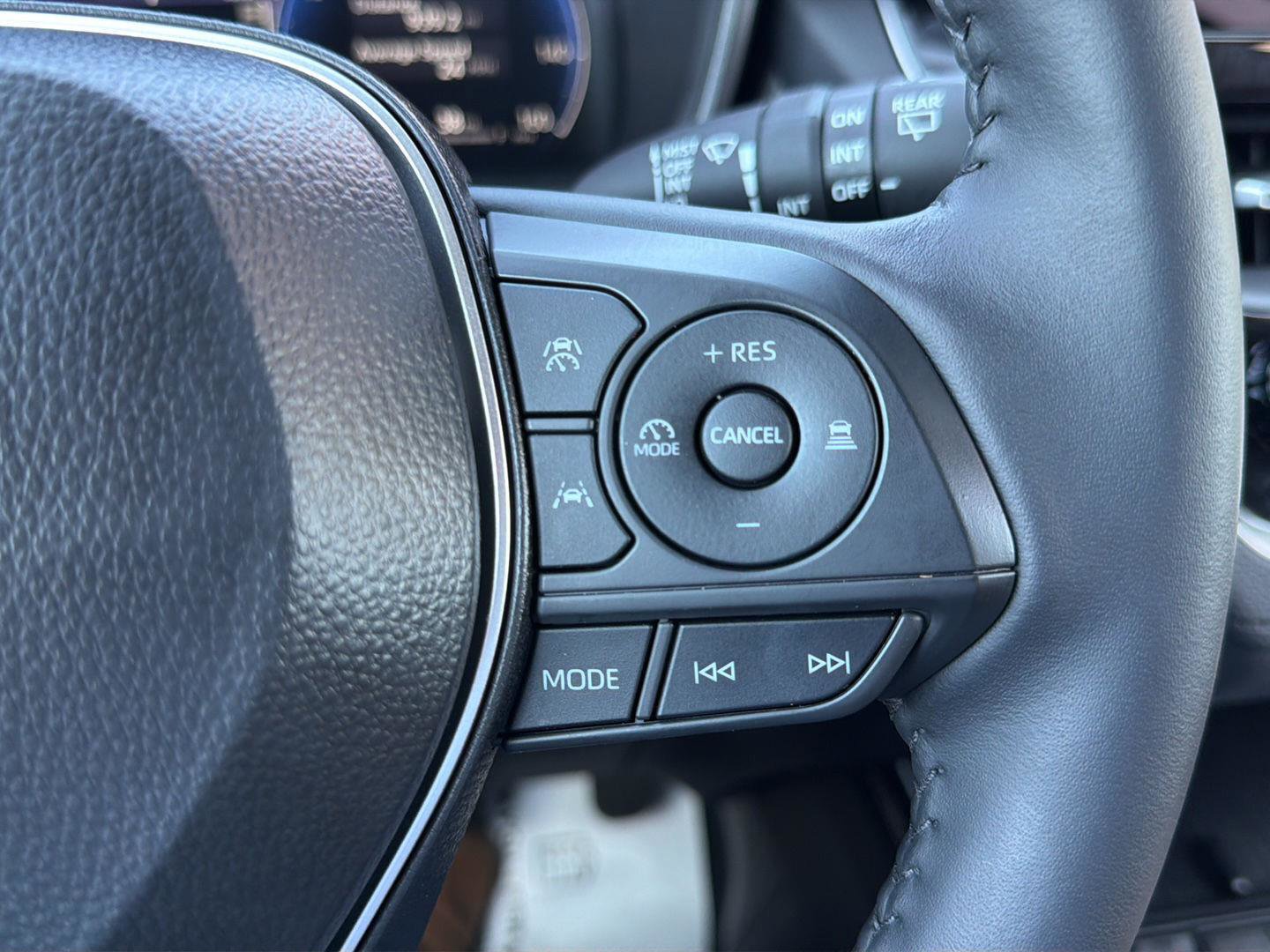 Certified 2026 Toyota Corolla Cross XLE w/ Convenience Package image 25