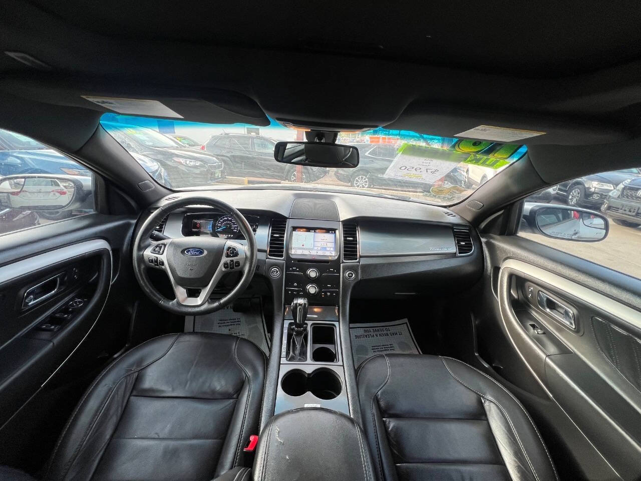Used 2018 Ford Taurus SEL w/ Equipment Group 201A FWD image 9