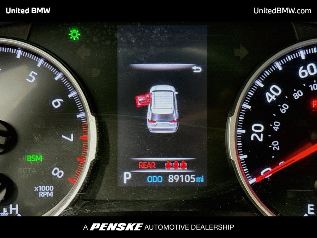 Used 2021 Toyota RAV4 XLE Premium FWD image 14
