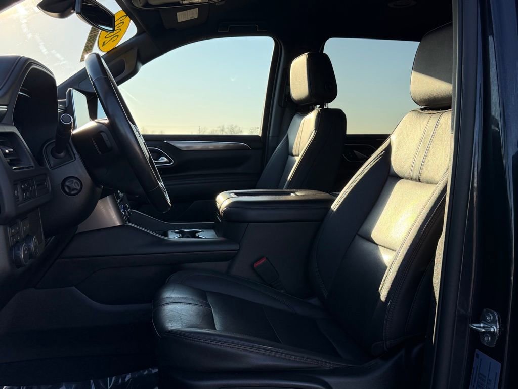 Used 2022 Chevrolet Tahoe RST w/ Luxury Package image 12