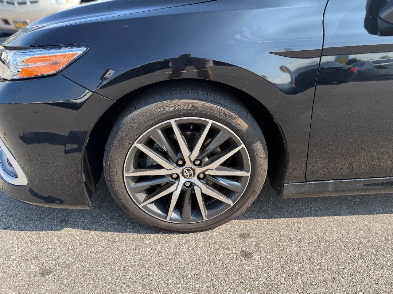 Used 2024 Toyota Camry XLE image 10