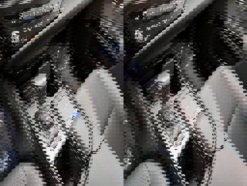 Used 2022 Lexus ES 350 image 14