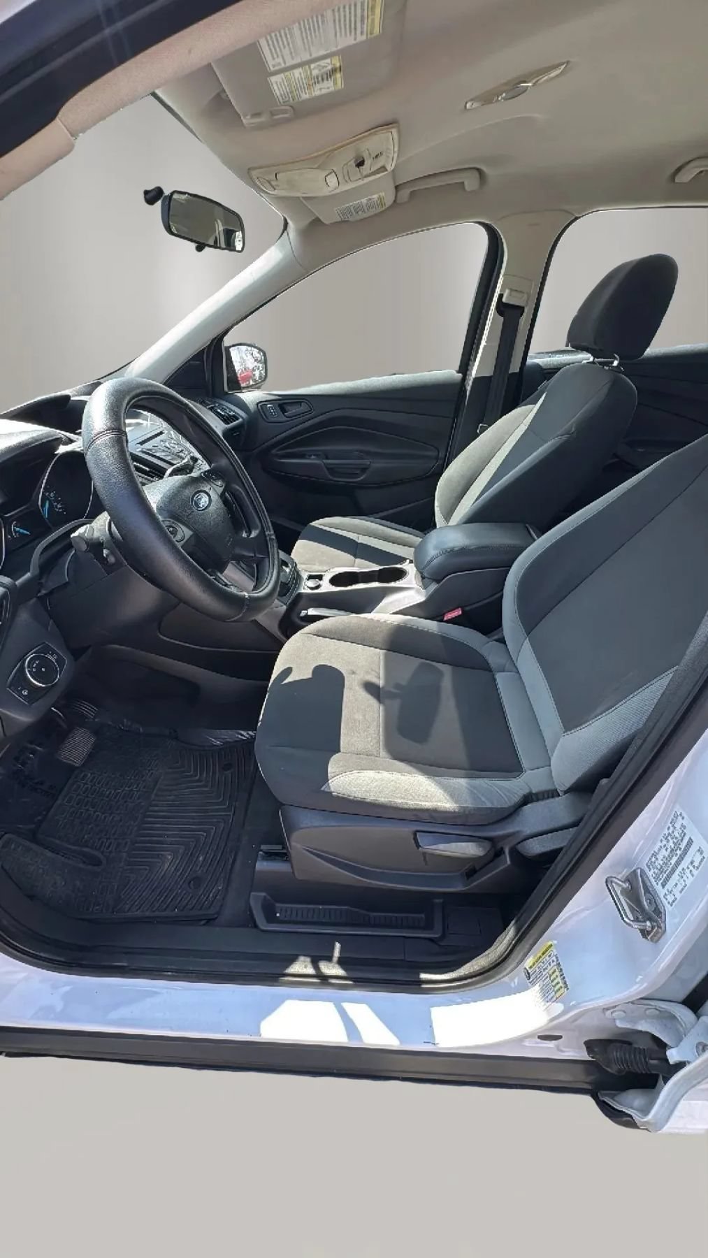 Used 2013 Ford Escape S FWD image 9