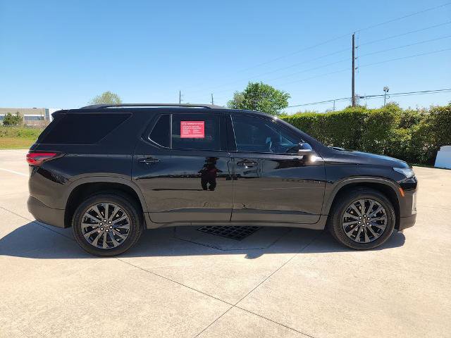Used 2023 Chevrolet Traverse RS w/ LPO, Floor Liner Package image 4