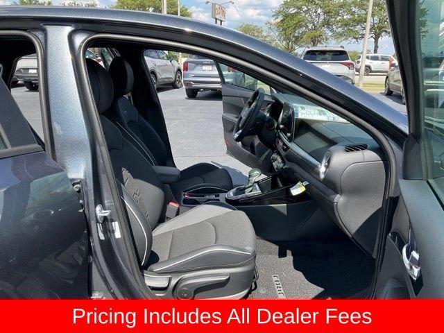Used 2023 Kia Forte GT-Line w/ GT-Line Technology Package FWD image 14