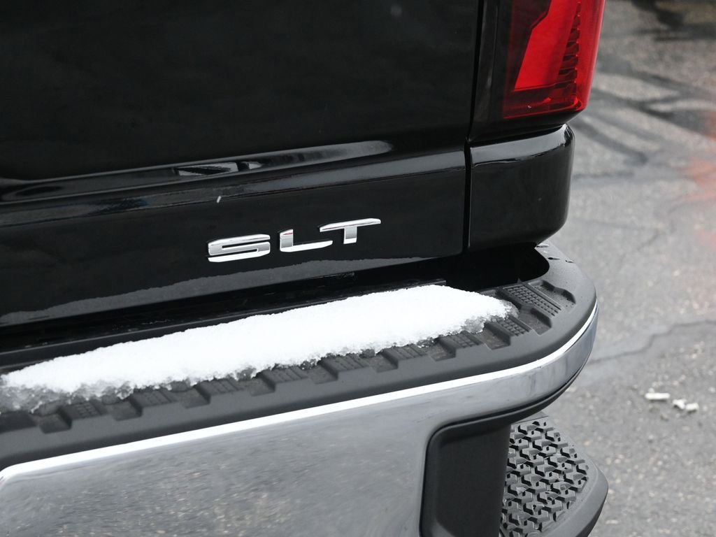 New 2026 GMC Sierra 3500 SLT image 8