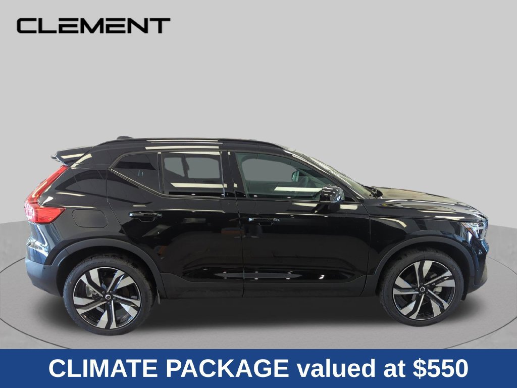 New 2026 Volvo XC40 B5 Plus w/ Protection Package Premier AWD/4WD image 5