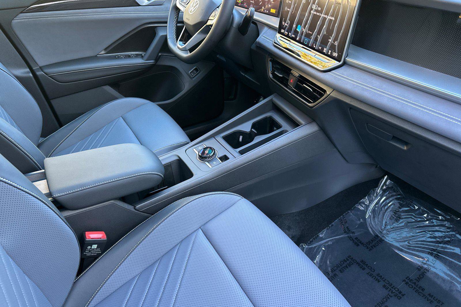 New 2026 Volkswagen Tiguan SE image 15