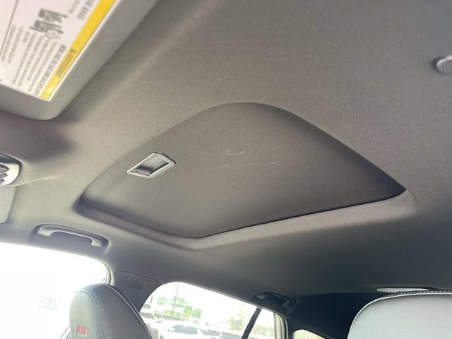 New 2026 Chevrolet Trax RS w/ Sunroof Package FWD image 21