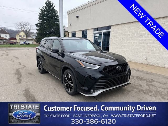 Used 2022 Toyota Highlander XSE