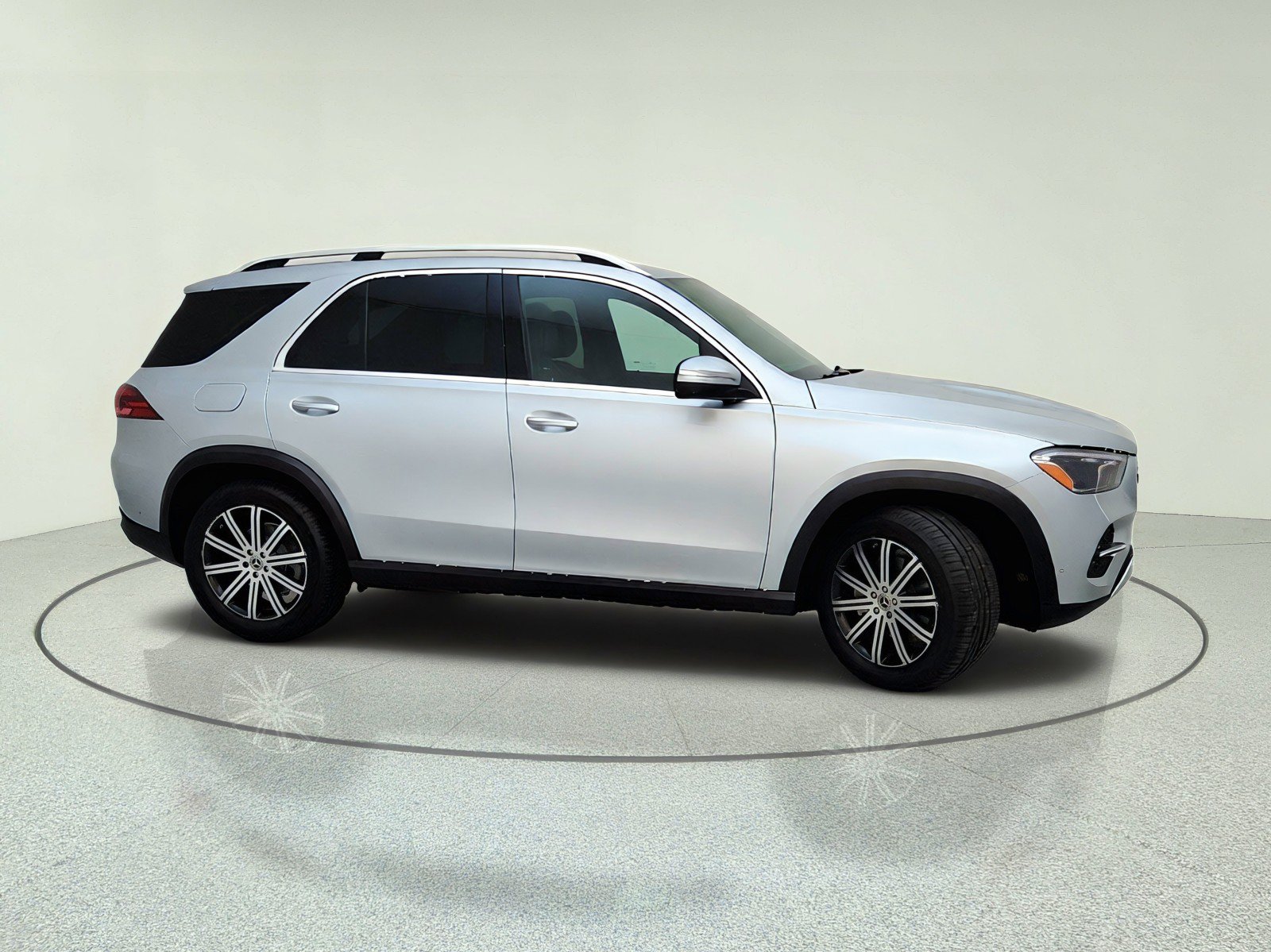 Certified 2026 Mercedes-Benz GLE 350 4MATIC image 6