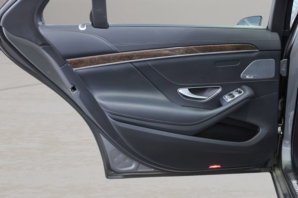 Used 2019 Mercedes-Benz S 450 4MATIC Sedan image 11