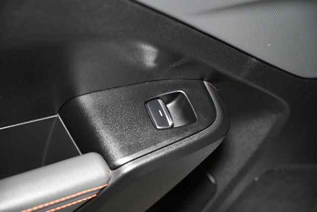 Used 2024 Subaru Crosstrek 2.5i Limited w/ Crosstrek Mirror Package image 52