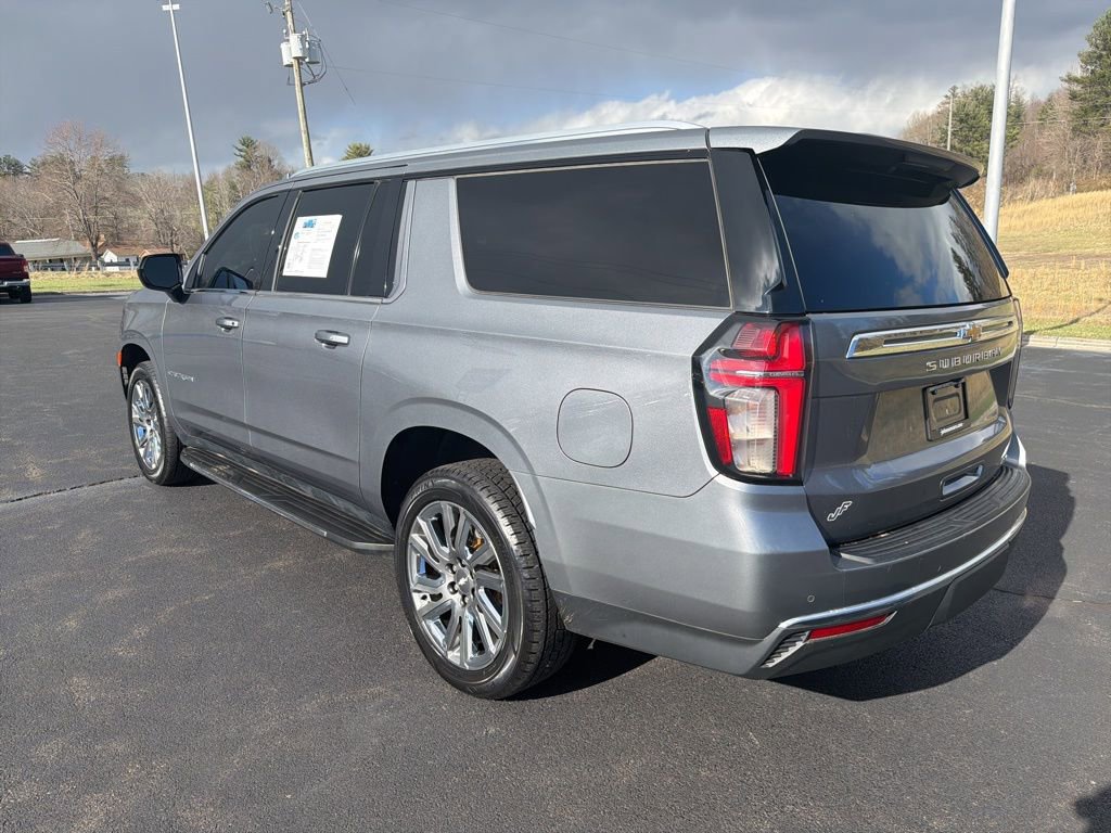 Used 2021 Chevrolet Suburban LT w/ Rear Media and Nav Package image 5