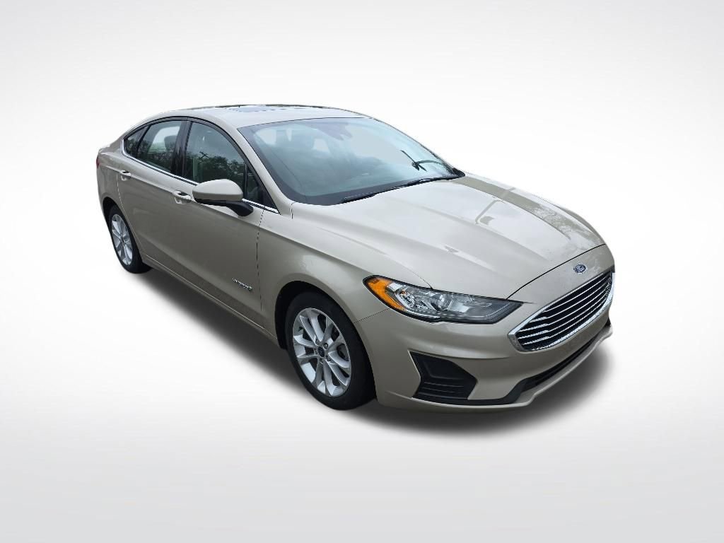 Used 2019 Ford Fusion SE FWD image 3