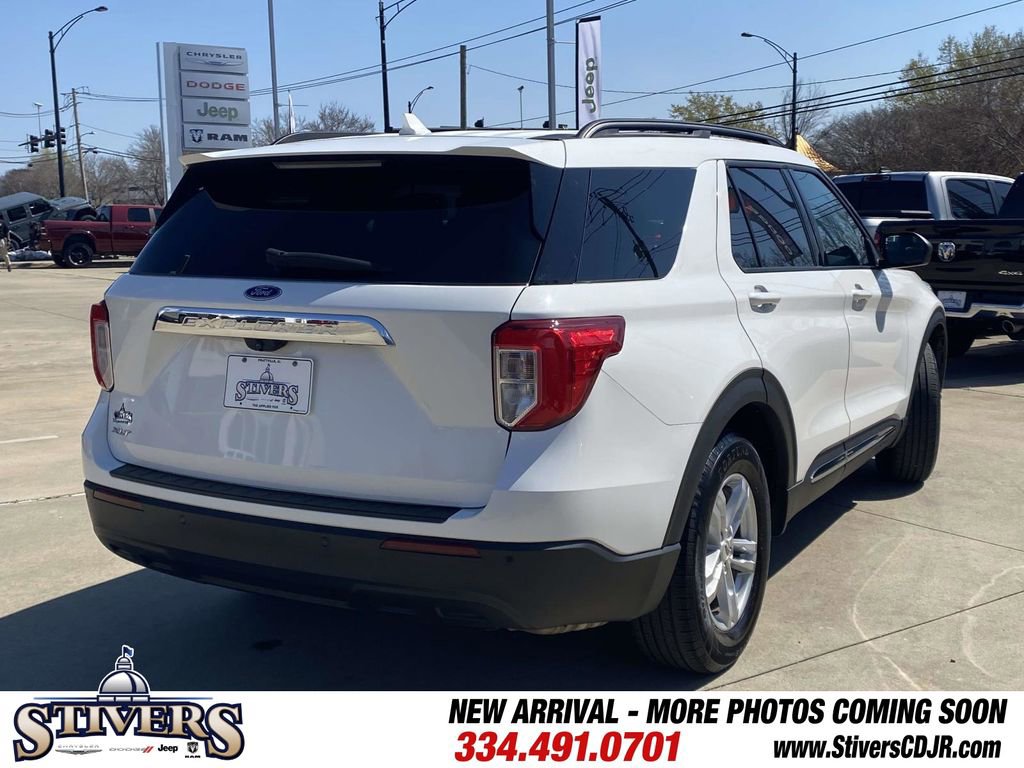 Used 2022 Ford Explorer XLT image 10