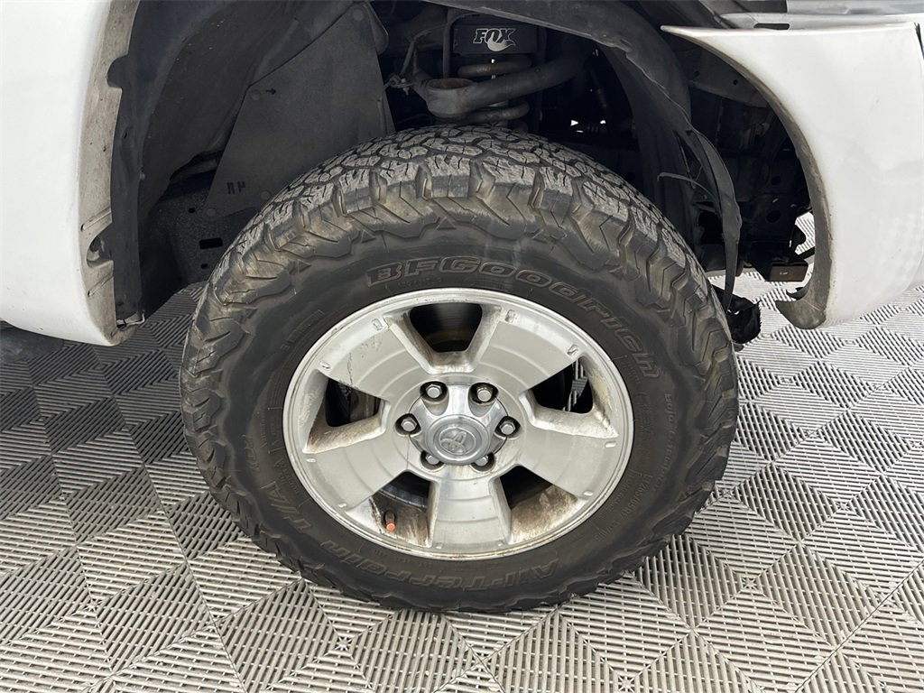 Used 2010 Toyota Tacoma PreRunner image 12