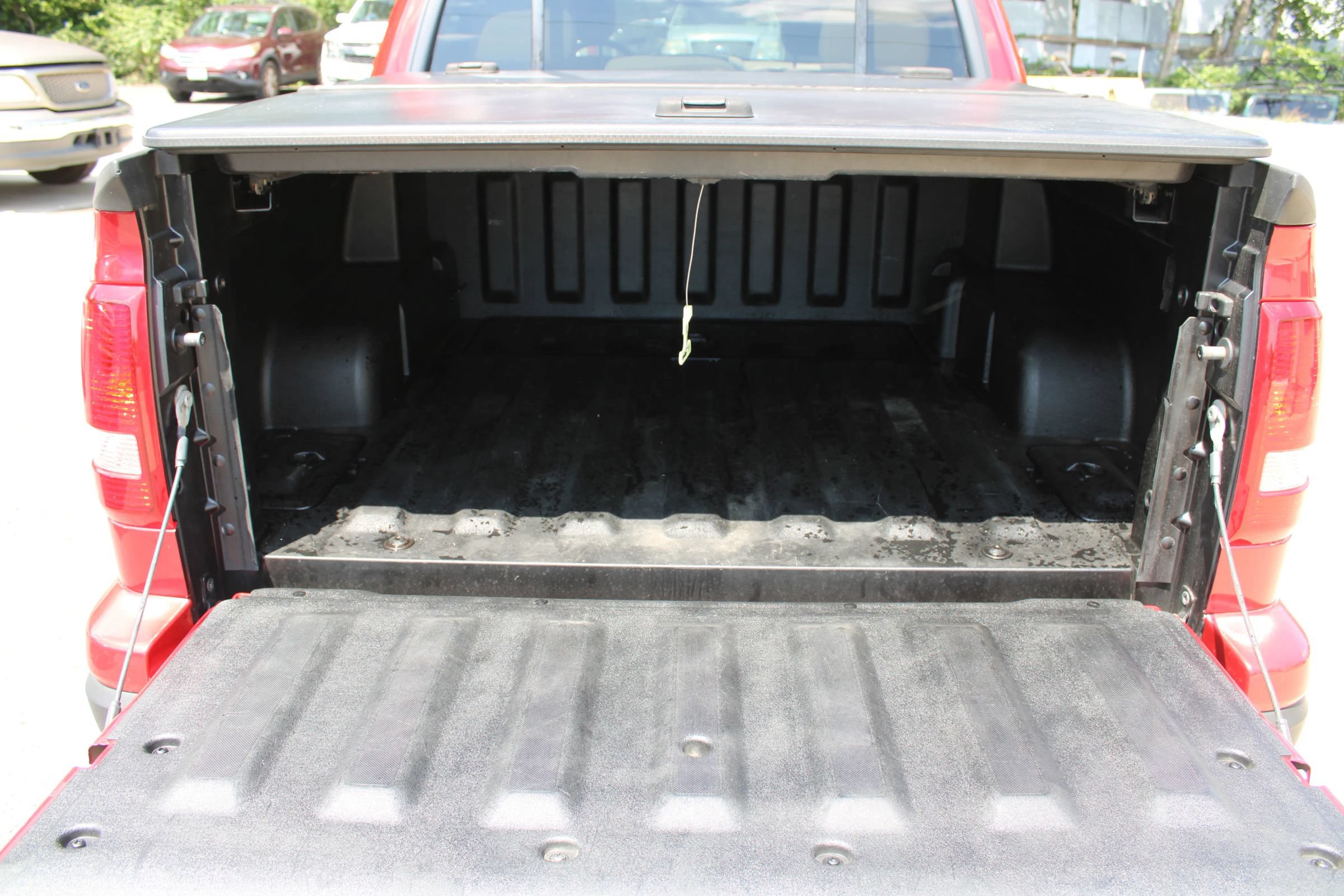 Used 2010 Ford Explorer Sport Trac XLT RWD image 7