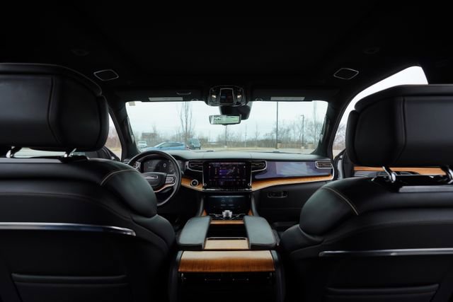 Used 2024 Jeep Grand Wagoneer L Series III image 26