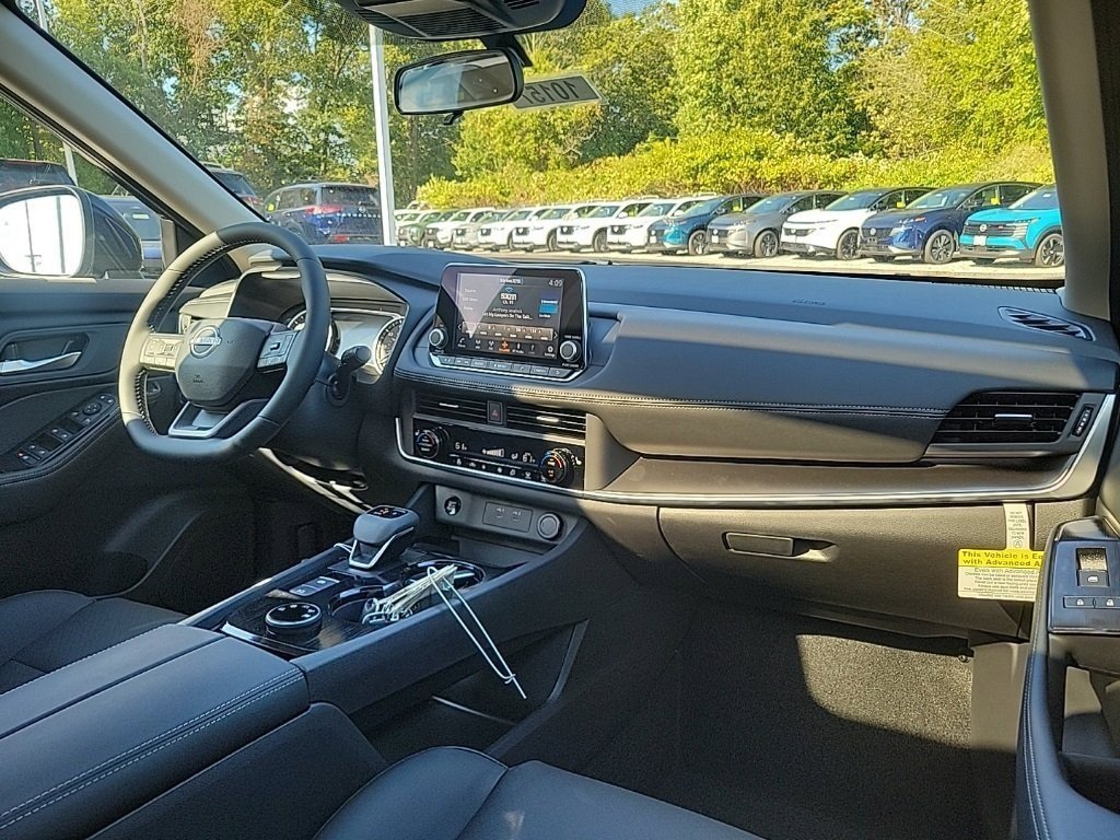 New 2026 Nissan Rogue SV w/ SV Premium Package image 8