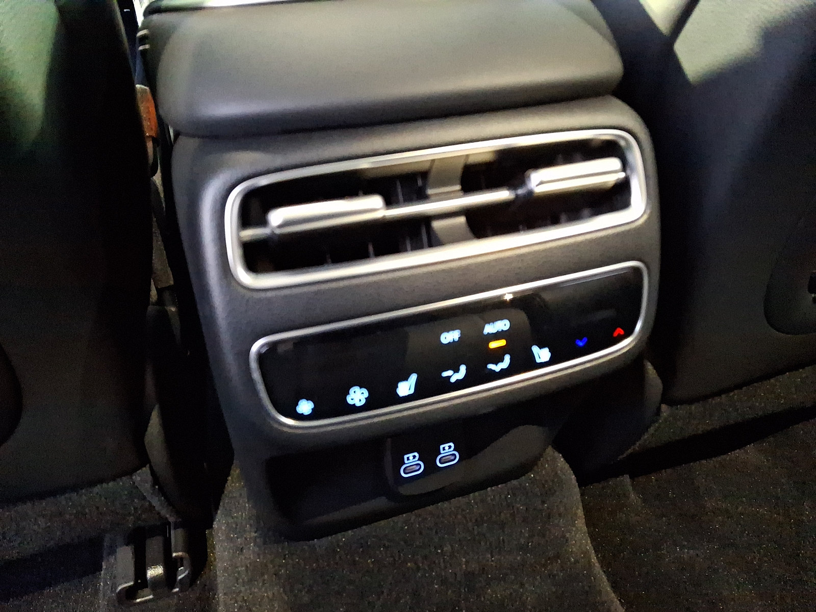 Used 2026 Genesis Electrified GV70 Prestige AWD/4WD image 11