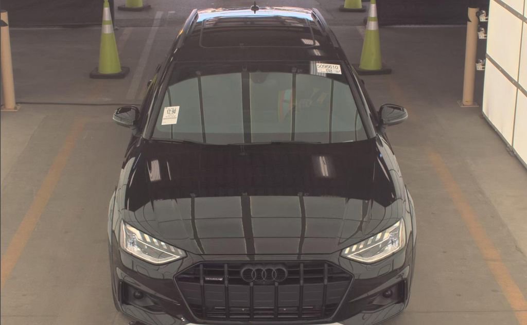 Used 2023 Audi A4 2.0T allroad Premium Plus AWD/4WD image 2