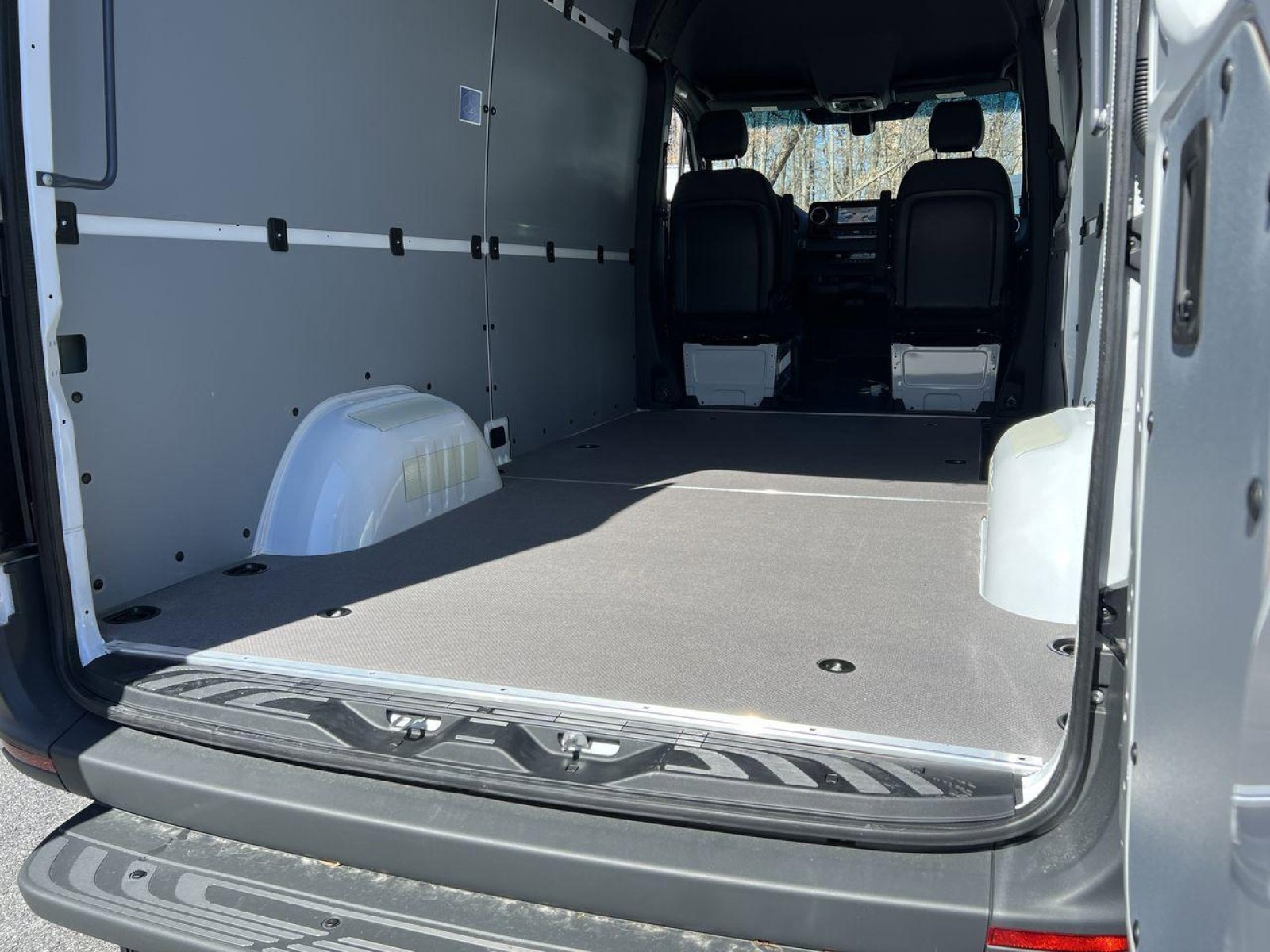 New 2025 Mercedes-Benz Sprinter 2500 image 25