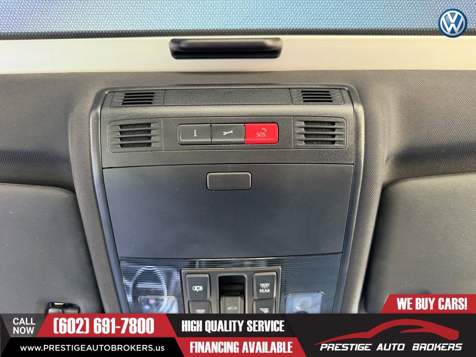 Used 2015 Volkswagen GTI 4-Door FWD image 40