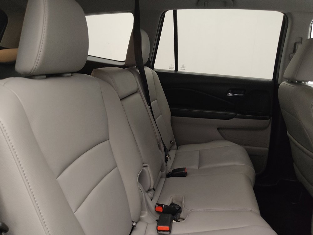 Used 2017 Honda Pilot EX-L image 19