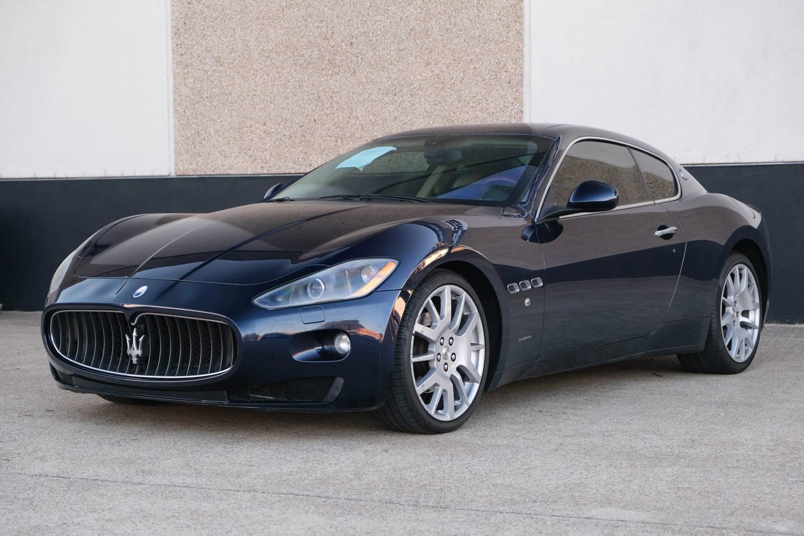 Used 2010 Maserati GranTurismo Coupe 2D image 5