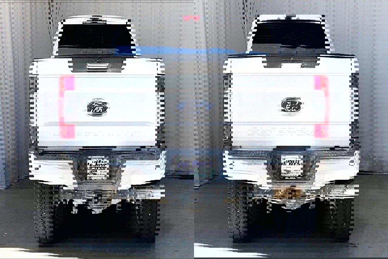 Used 2019 Ford F250 Lariat w/ Chrome Package image 4