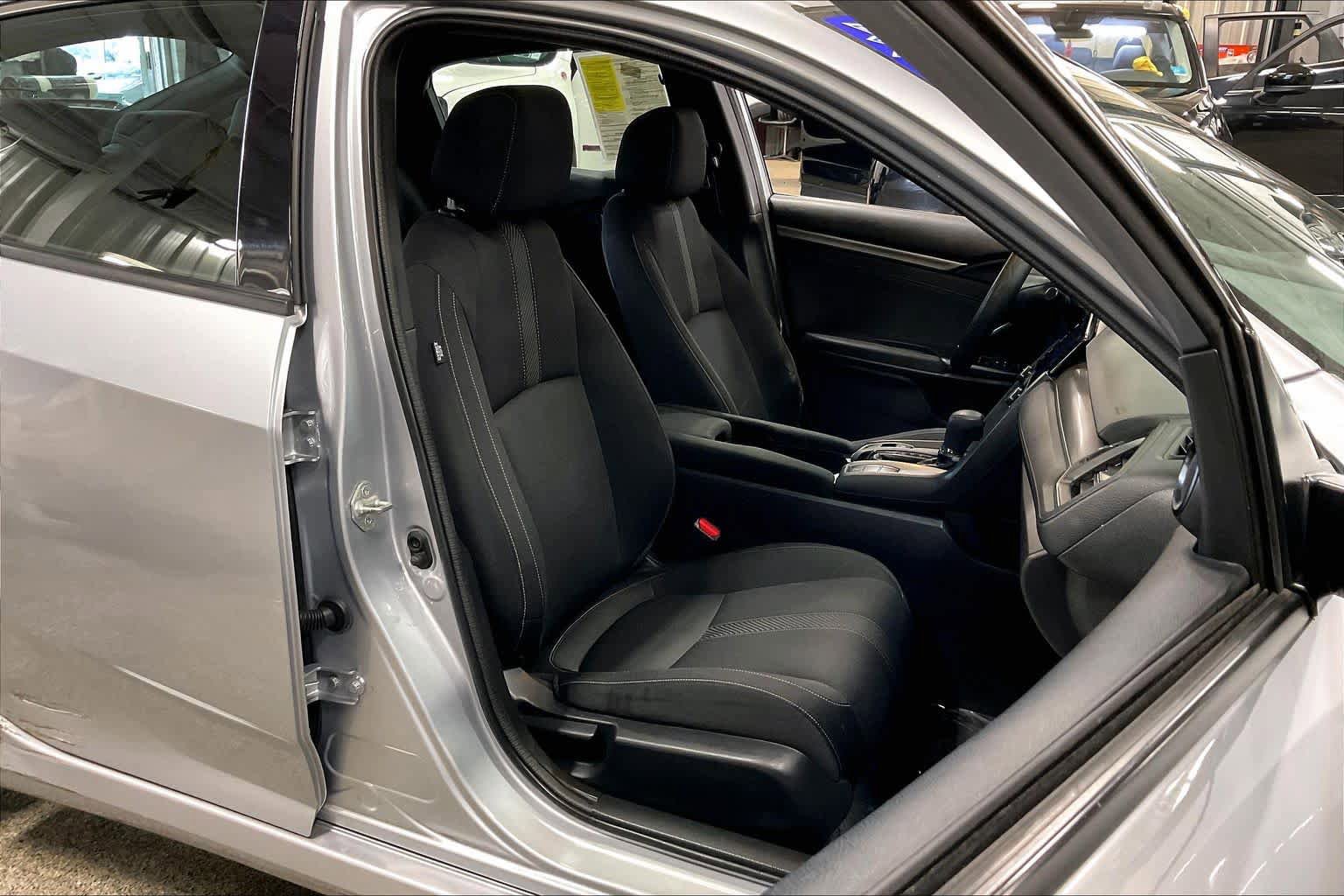 Used 2017 Honda Civic EX image 9