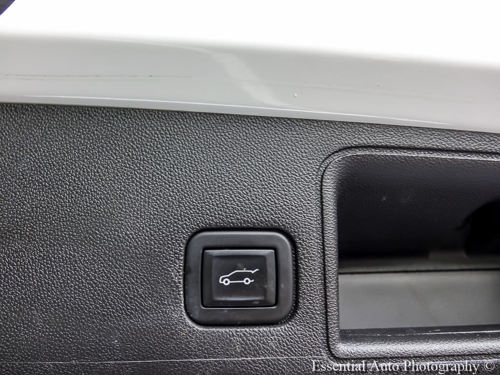 Certified 2022 GMC Terrain SLT w/ Tech Package FWD image 34