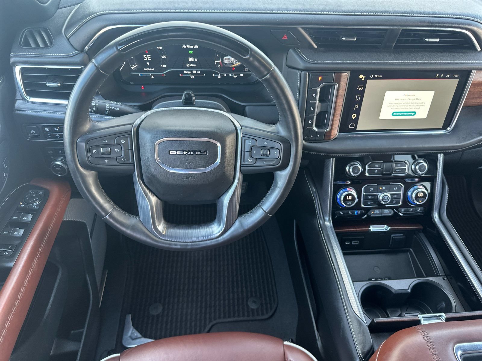 Used 2023 GMC Yukon Denali Ultimate AWD/4WD image 15