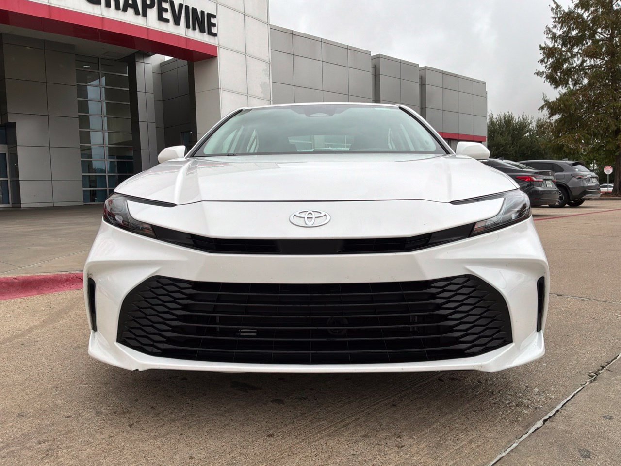 Used 2026 Toyota Camry LE FWD image 3