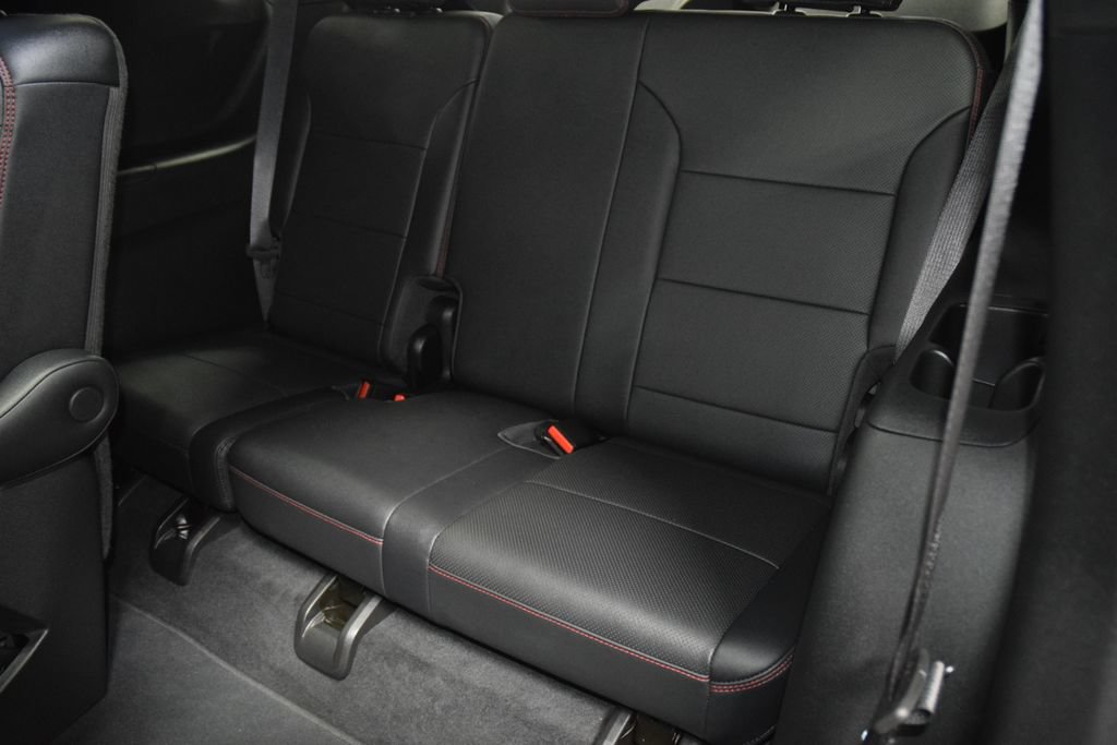 Used 2024 Chevrolet Traverse RS w/ LPO, Floor Liner Package AWD/4WD image 45